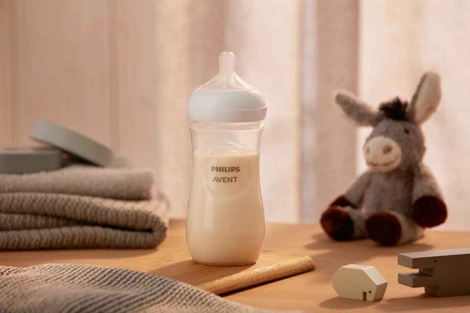 Fľaša AVENT Natural 330ml response PP 0%BPA